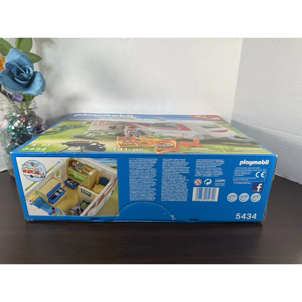 Playmobil 5434 Summer Fun Camping Family Caravan Play Set 